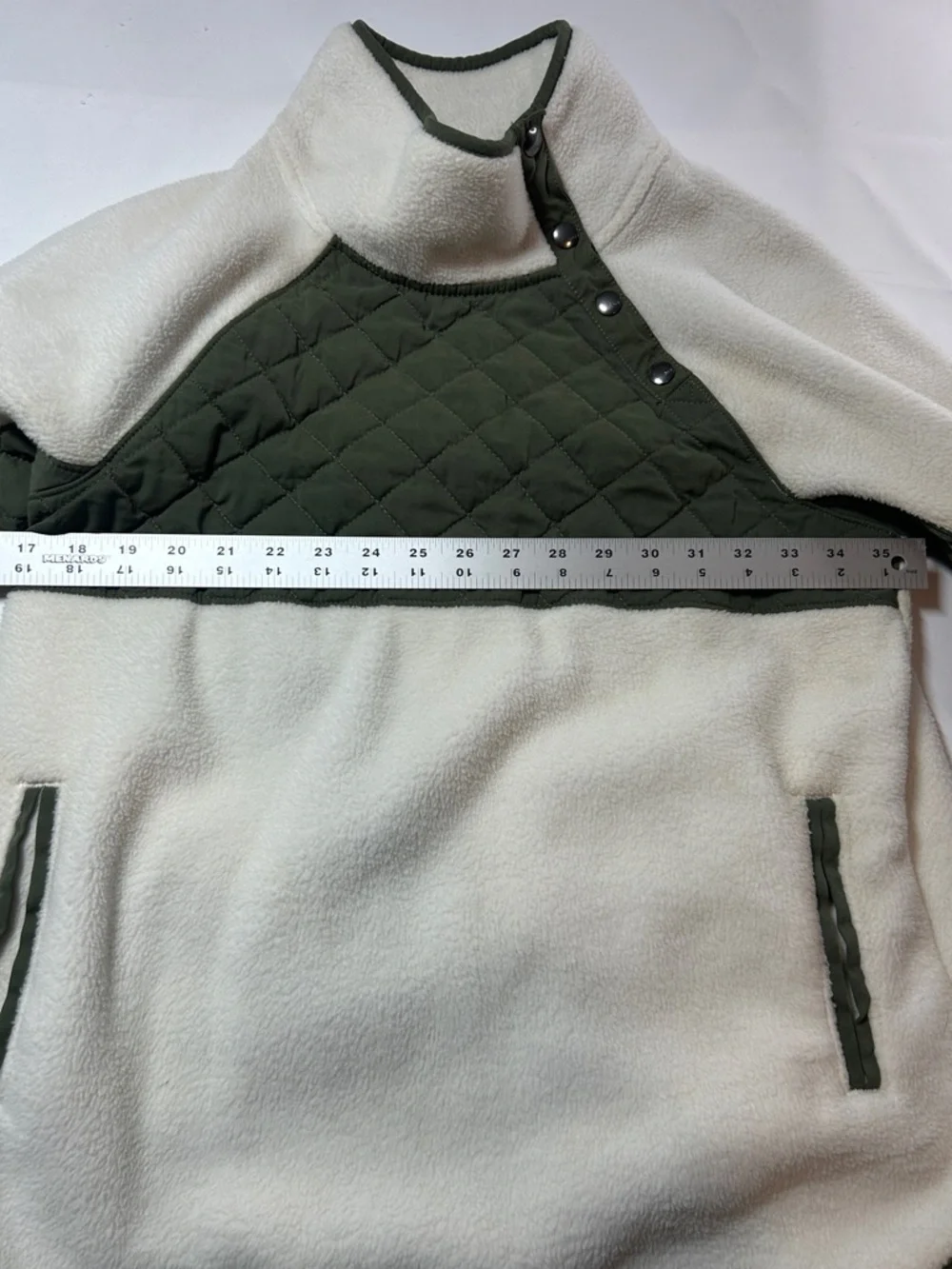 Abercrombie & Fitch Cream Sherpa Fleece with Olive Trim - Picture 14 of 15